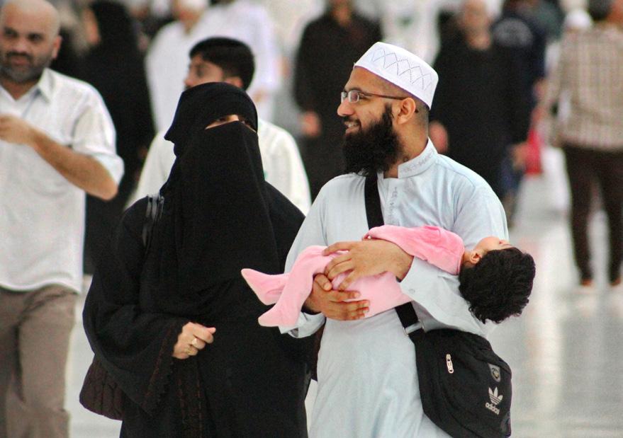 M I S S F A L L När ett missfall sker kan muslimska föräldrar, i likhet med andra föräldrar som drabbats, önska att man ordnar en begravning för det döda barnet.