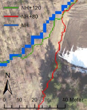 Vid kontroll i fält där NH +120 och NH +80 data avviker från varandra fanns ett dike med rinnande vatten som endast kan återfinnas i den hydrologiska modelleringen från NH +80 se figur 13b.