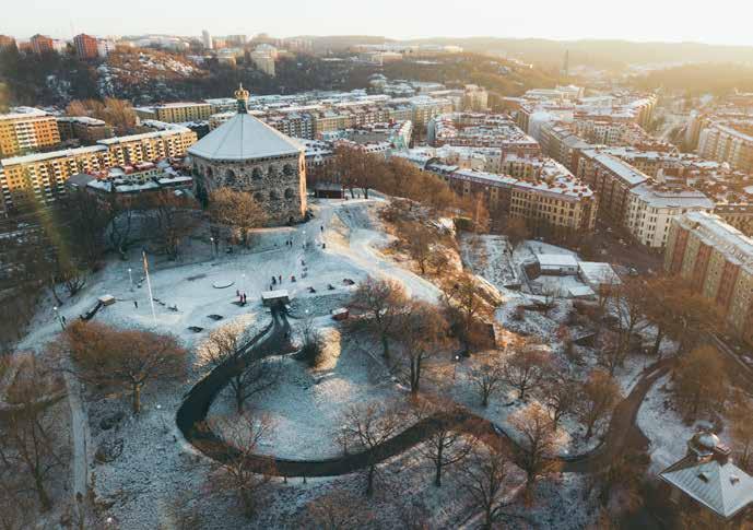 HISTORISK ÅTERBLICK HISTORISK ÅTERBLICK HISTORIENS VINGSLAG HJÄLPER OSS ATT LYFTA Göteborgs 300-årsjubileum gjorde både ett lokalt och internationellt avtryck.