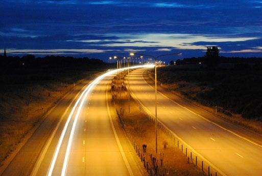 En stor del av de totala satsningarna på transportinfrastruktur görs dock via den nationella planen för transportsystemet och på kommunal nivå 20.