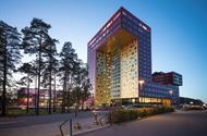 Beskrivning Art / Kategori Invändigt underhåll Kontor Nybyggnad av bostäder, skola, hotell, restaurang m m i Växjö Icon Växjö Klimatbyrån levererade behovstyrd ventalation samt till överluft, från