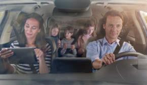 FordPass Connect* kan spara både tid och bekymmer och dessutom ge dig sinnesro. Live Traffic** levererar regelbunden trafikinformation direkt till ditt SYNC 3-navigeringssystem.