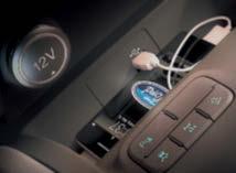 och navigationssystem Nydesignad klädsel med läderdetaljer Golvmattor med Wildtrak-logotyp Stämningsbelysning Karosstyper Double Cab 4x4 Motorer Diesel