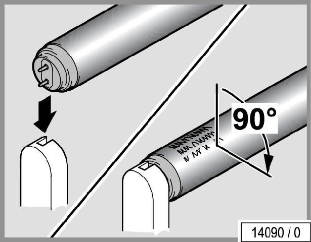 Rengöring och underhåll Vrid lampan med 90. Lampans märkning skall vara vänd utåt (dvs. inne i kabinen resp. mot användaren). 4.8.