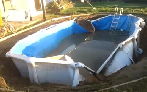Att bygga pool är ett större projekt än många tror. Underskatta inte vatten- och markkrafterna som poolen utsätts för. Tänker du igenom ditt projekt noga så kan du bättre lyckas med ditt projekt.