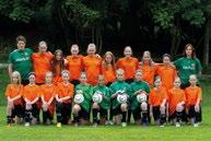 FOTBOLL Hovsta IF fotboll har verksamhet från 6-7 års ålder för flickor och pojkar upp till damers och herrars seniorlag.