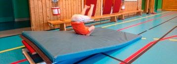 GYMNASTIK Gymnastiksektionen vänder sig till både barn och vuxna. Barngymnastiken bedriver gymnastikverksamhet för drygt 170 st. barn i åldrarna 3-9 år.
