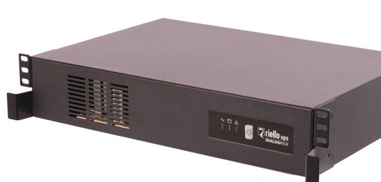 Kortplats för reläkort eller SNMPadapter. idialog Rack IDR 82 IDR är ett nätinteraktivt UPS-system för 19 installation. IDR är inte så djup som normala 19 system.