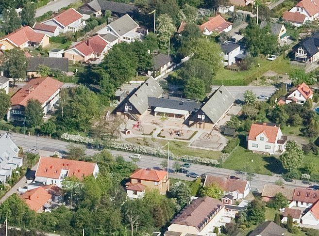 1 PM 2018:01 Lovisa Indebetou Reviderad 2018-01-11 Bullerutredning för fastigheten Höllviken