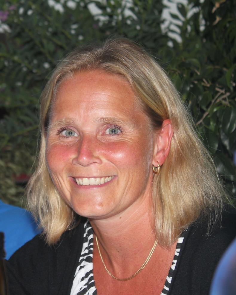Marie Olsson - är huvudtränare i Stockholmsklubben Älta If. Hon har tränat flera landslagsåkare med bra VM-resultat.