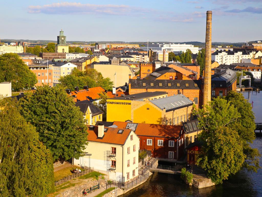 och plan - Norrköpings kommunala bolag Inledning Norrköpings kommuns bolagskoncern består av moderbolaget Norrköping Rådhus AB samt dennes dotterbolag.