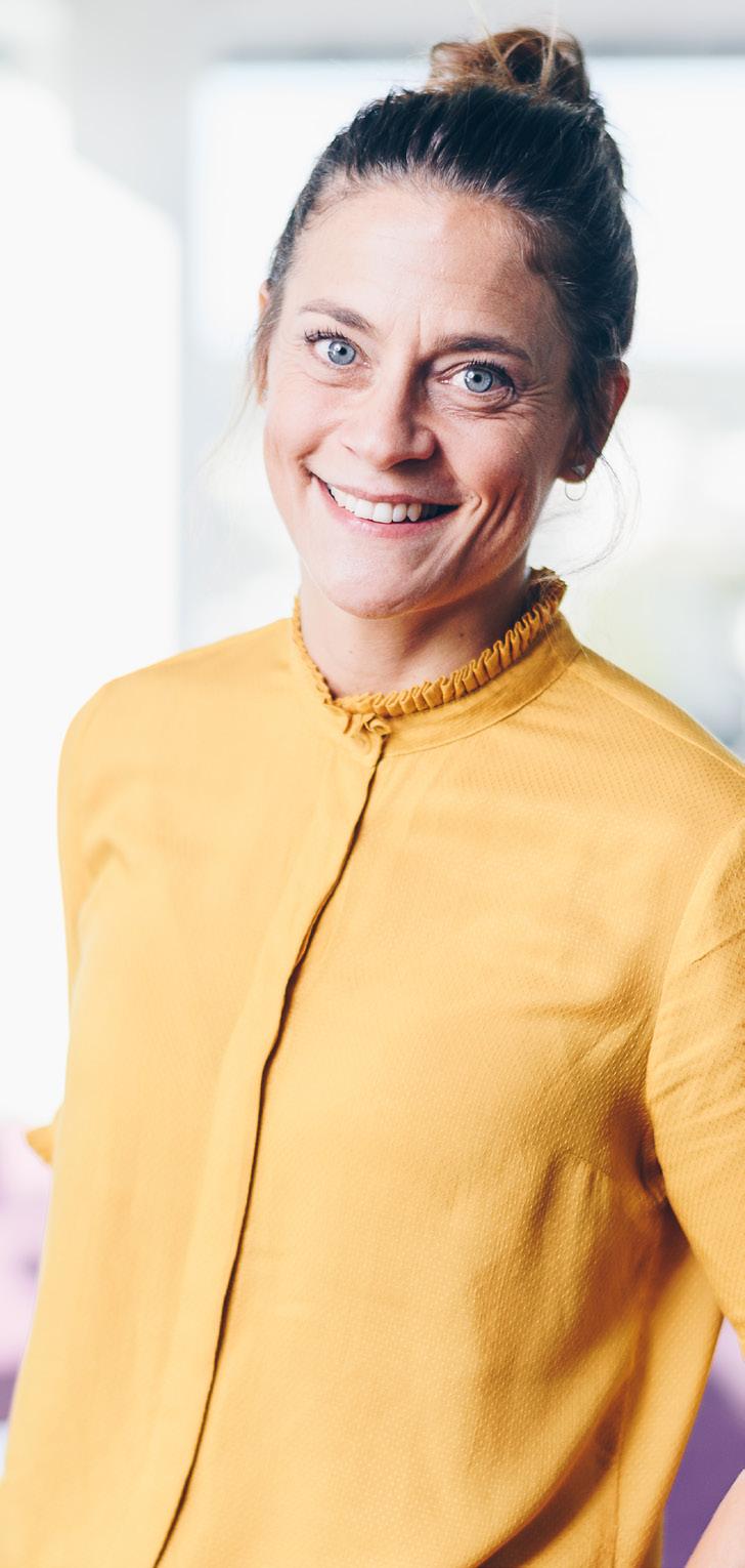 EFTERMARKNADSCHEF, JOHANNA ARVUNG Supporten lyfter in kunden i utvecklingen Med en ständigt växande kundbas är det naturligt att antalet som behöver hjälp och stöd ökar.
