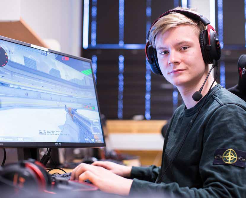 VISA HÄNSYN TILL ANDRA Skolan är arbetsplats för dig och många andra. Självklart gäller det därför att visa varandra hänsyn och tillsammans skapa ett bra arbetsklimat.