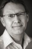 Lennart Ljung: Många års erfarenhet som projektledare och utbildare i projektmetodik och ledarskap inom näringsliv och offentlig förvaltning, exempelvis