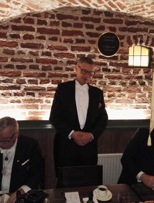 Januari 2018 NylandiaNytt 7 Våra kockar, från vänster: Timmis Sundman, Katja Wiberg, Ben Wiberg Rabbe Nevalainen och Timo Seppälä Fotografier: Jukka Karhunen Stilfull invigning i ekenäs Den 28
