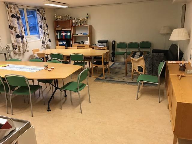3 MEDLEMSAVGIFT Medlemsavgiften har uppgått till 250 kr, varav 130 till förbundet, 20 till distriktet och 100 till Gavle. MEDLEMMAR Vid årets ingång noterades 578 medlemmar och vid dess slut 581.