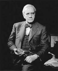 Alexander Fleming Upptäckte penicillin 1928 mögelsvamp som tog död på S.