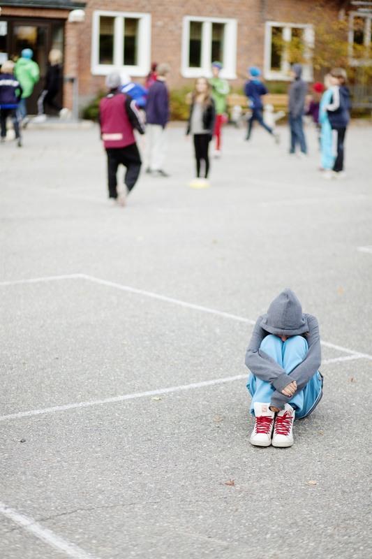 Kartläggning av aktualiseringar inom BoU pågår På nationell nivå saknas uppgifter om hur många anmälningar om barn som far illa som socialtjänsten får ta emot, vilka som anmäler och vad