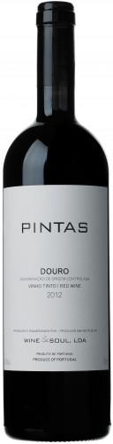 Portugal - Wine & Soul Pintas Red Pintas Red produceras av ett 30-tal lokala druvsorter från ungefär 80 år gamla vinstockar. na skördas för hand i månadsskiftet september-oktober.