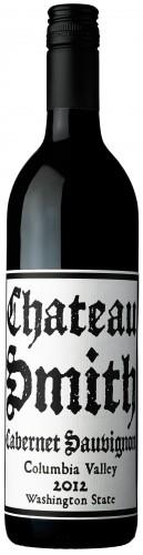 USA - Charles Smith Wines Chateau Smith Cabernet Sauvignon Charles Smiths Chateau Smith Cabernet Sauvignon är gjort på 93% Cabernet Sauvignon, 6% Petit Verdot och 1% Malbec och kommer från Columbia