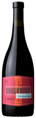 USA - Sokol Blosser Winery Sokol Blosser Evolution Red Äntligen har en ny Evolution sett dagens ljus! Efter drygt tio år har Evolution White nu fått ett rött vin vid sin sida.