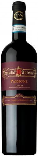 Italien - Gian Piero Marrone Marrone Passione Langhe Rosso Det här är ett riktigt härligt vin som är mycket lätt att älska. Det är gjort på druvorna Barbera och Nebbiolo.
