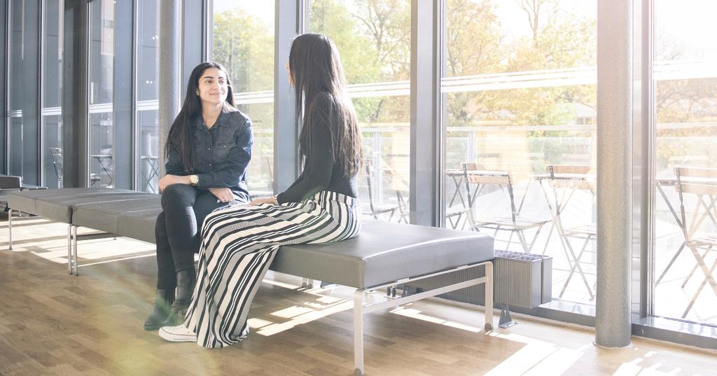3. Examination av VFU Studenten examineras och betygssätts genom följande möjliga underlag: VFU-handledarens skriftliga redovisning enligt mall och eventuell annan kommunikation.