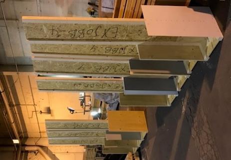 4.2 Provuppställning Provuppställningen utformades utifrån en standard som tillhandahölls av Masonite Beams. Utifrån lättbalkarnas höjd kunde längden mellan upplagen tas fram, se figur 11.