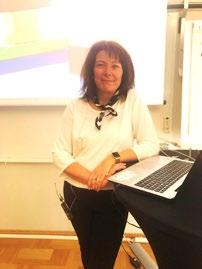 valbara föreläsningar Styrning och ledning på familjecentral Anna-Maria Troedsson, projektledare på Kommunförbudet Skåne med uppdrag att bland annat etablera och utveckla familjecentraler i Skåne.