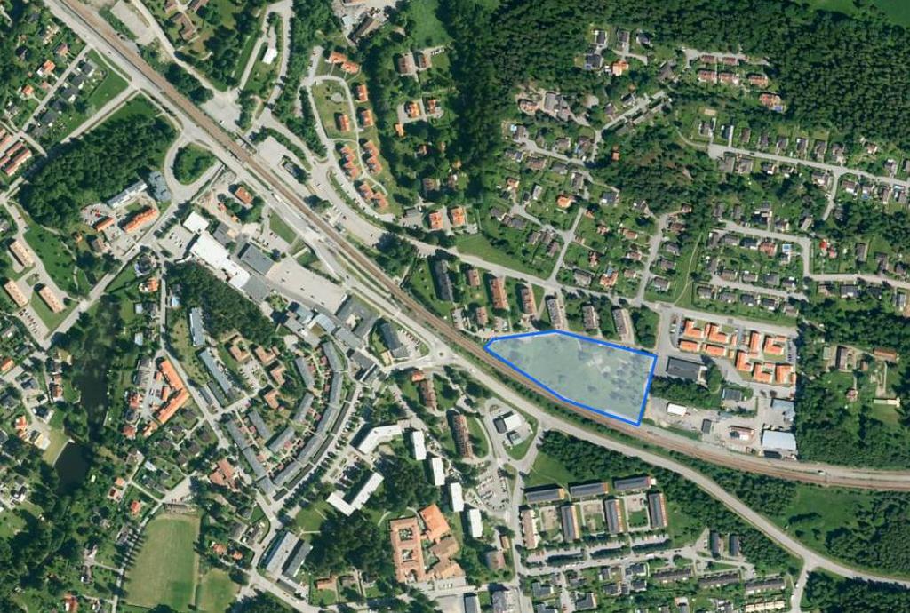 1 Inledning har på uppdrag av Skanska Sverige AB utfört en översiktlig markradon undersökning inför exploatering av område Centrumtomt, Nykvarn kommun, Stockholms län.