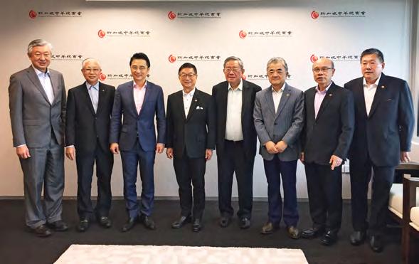 中总动态 ACCCIM Activities l 马来西亚中华总商会 ( 中总 ) 会讯 l3 中总就申办 2021 年第十六届世界华商大会礼貌拜会新加坡中华总商会 ACCCIM Courtesy Visit to Singapore Chinese Chamber of Commerce & Industry on Bidding for 16 th World Chinese