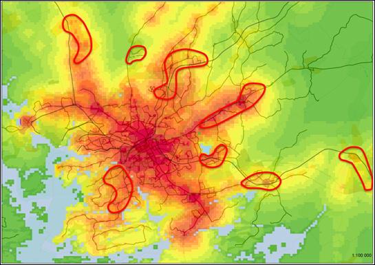 42 Bild 22: Invånartillgängligheten med kollektivtrafik, satelliternas stadsutvecklingsområden Bild 23: En tät tätort (brun) består i regel av