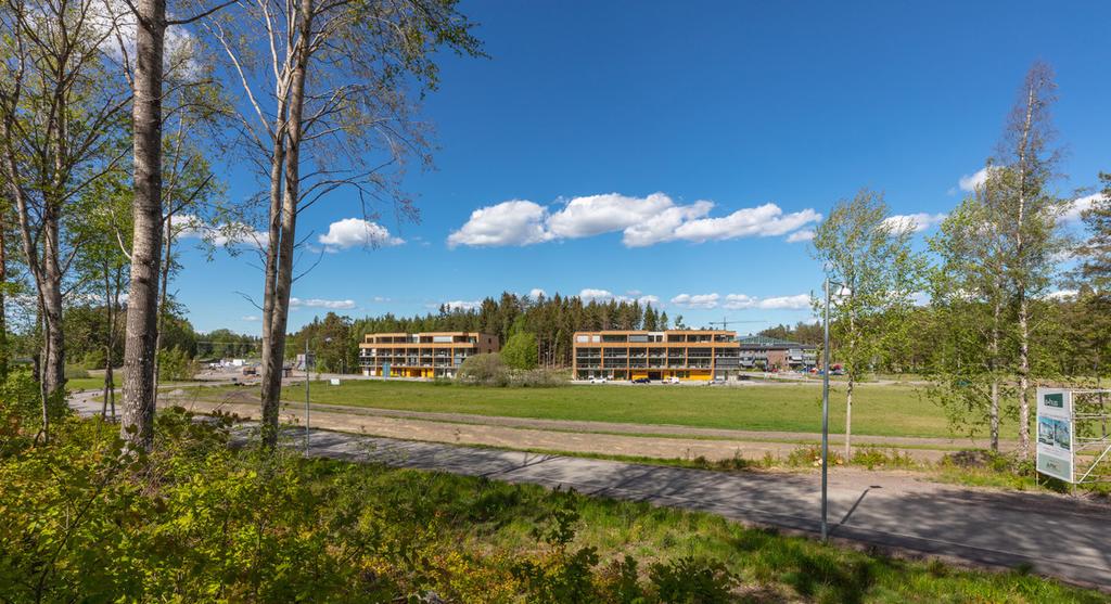 Exploateringsförutsättningar DETALJPLAN Planen vann laga kraft 2012-10-25. Inom Föreställningen 1 tillåts flerbostadshus i tre plan. Det är även möjligt att bygga kedjehus, parhus och radhus.