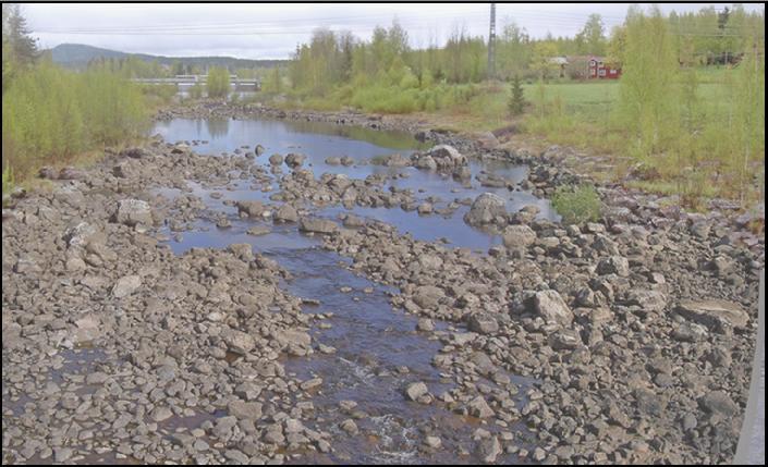 The [winter] Proposal entails an increase of the winter season water flow from 0.25 m^3s^-1 to 3 m^3s^-1. There will be no change in the summer season water flow.