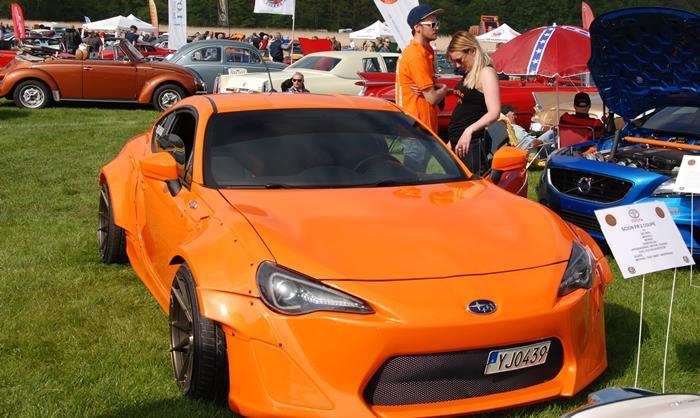 En tävlingsgren som växer är Drifting och två sådan väl preparerade