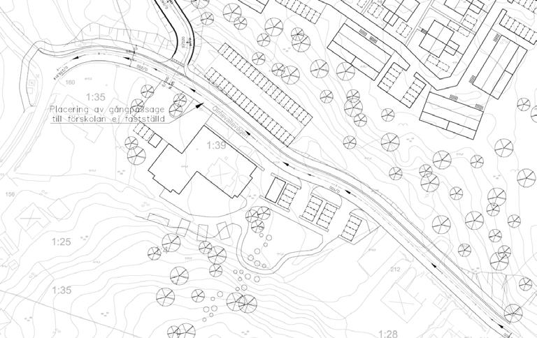 22 TRAFIKUTREDNING STOCKALID Figur 12. Alternativ 2, där Ölmevallavägen breddas upp till 6 meter. 3.