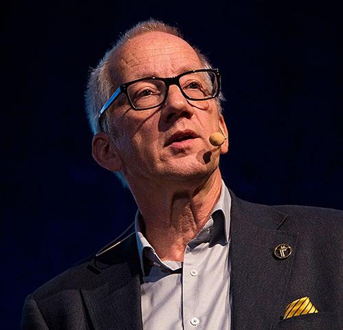 Foto: Daniel Forsbring Om framtidens samhälle Föreläsning. Vi lever i en värld som är i ständig förändring med ständiga innovationer.