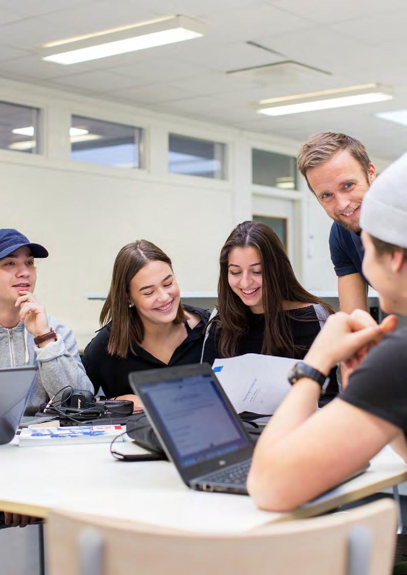 Stärk kunskap, kompetens och näringslivsutveckling Bidra till kunskap och unik kompetens I Skelleftedalen ska miljöer för utbildning, forskning och innovation bidra till livslångt lärande för