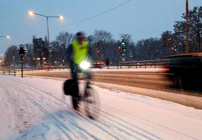 Cykel C "Hur ofta har du kört tvåhjuliga fordon under vinter-/sommarhalvåret?" Svarsalternativ: cykel. Andel som cyklat varje dag eller några gånger i veckan 12, 15 74 år (16 74 år mellan 16 ).