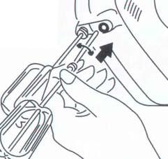 SVENSKA 3. Vrid lätt på visparna för att kontrollera att de har greppat in korrekt. Ett klick skall höras vid korrekt ingreppning. 4.