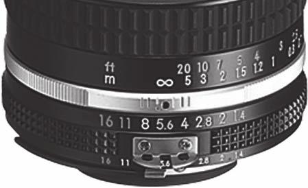 AI-, AI-modifierade NIKKOR- eller Nikon-objektiv i E-serien Ett AI Nikkor 50mm f/1.4s-objektiv visas.