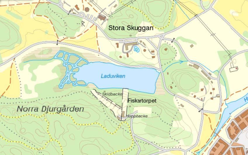 L Figur 36. Laduviken är belägen på Norra Djurgården, sydost om Universitetet. Provtagningslokal i Laduviken 2017, litoral (L).