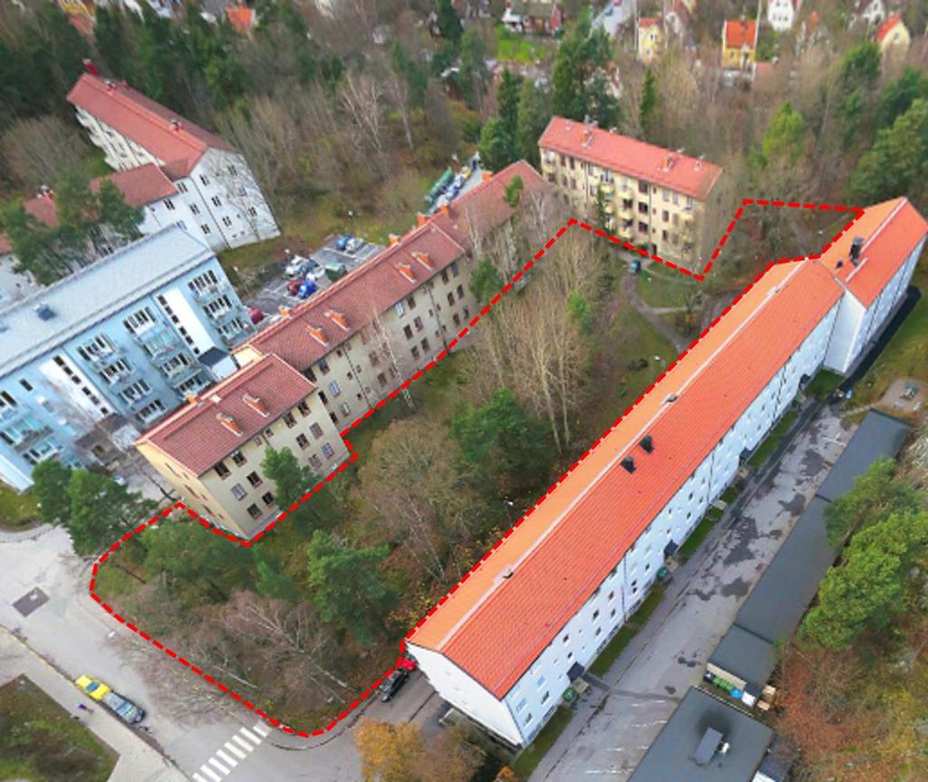 Figur 2-2. Drönarfoto över inventeringsområdet. Inom rödstreckad polygon har naturvärdesinventeringen utförts. 1.3.