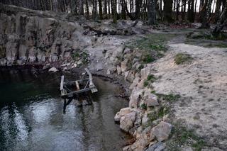 Tillsynsmyndigheten är tydligen inte medveten om tillståndet och egenkontrollen tycks inte fungera trots att skyddet av Natura 2000-områden är ett i lag prioriterat ansvarsområde.