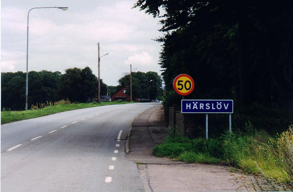 Pers familj Per Herrström bodde i Härslöv nr 18. Han var byggmästare och gift med Johanna Månsdotter som var född i Säby strax söder om Härslöv.