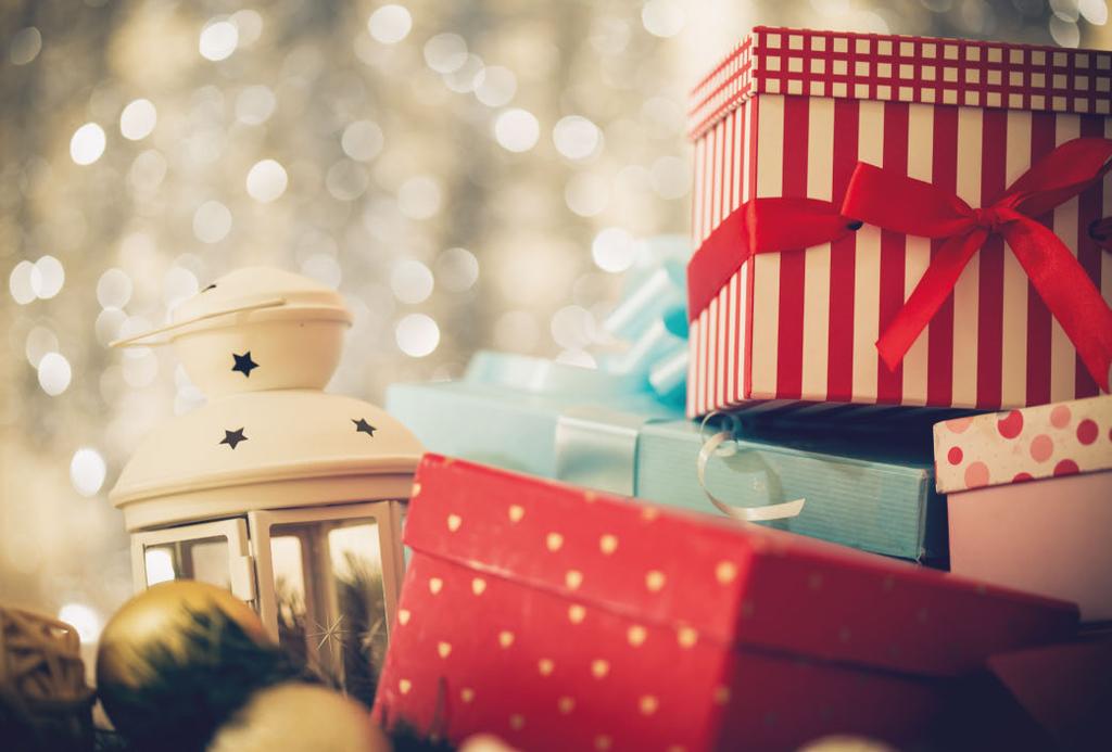 FROHE WEIHNACHTEN UND EINEN GUTEN START INS NEUE JAHR 2019! Zusammenkunft ist ein Anfang. Zusammenhalt ist ein Fortschritt. Zusammenarbeit ist der Erfolg.