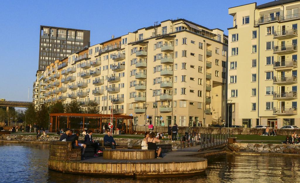 En något mindre pessimistisk syn på svensk ekonomi Under andra kvartalet 2019 har hushållens tilltro till Sveriges ekonomi blivit något mindre pessimistisk.