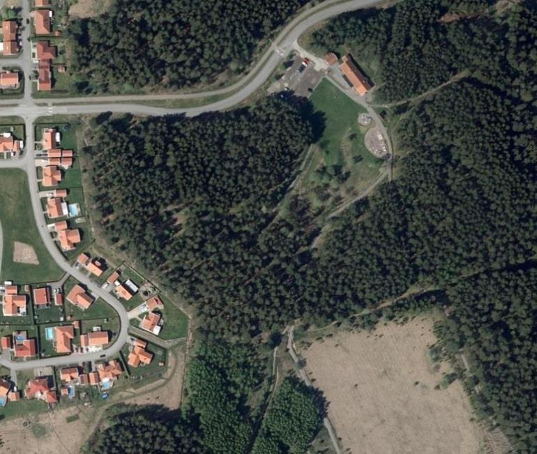 Östra kammen Västra kammen Våtmark Figur 1:
