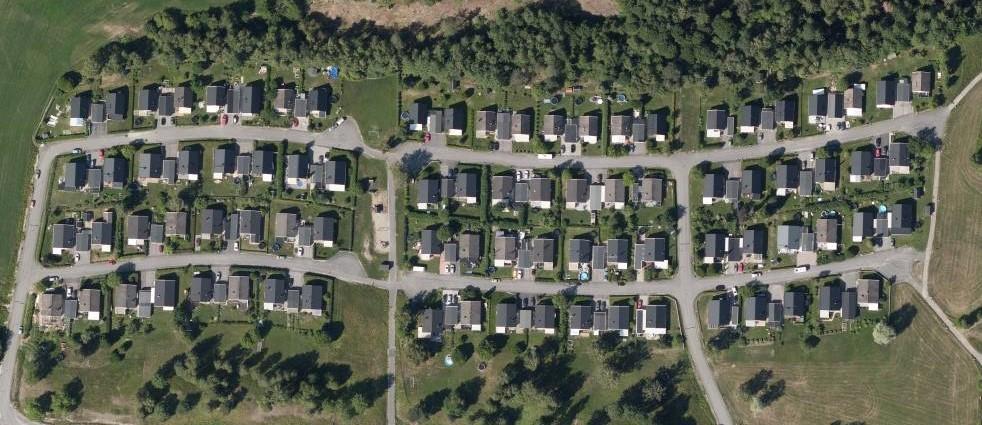 Verksamhetsområden Industrier, hamnar, köpcentrum är verksamhetsområden som karaktäriseras av ytkrävande bebyggelse på stora hårdgjorda ytor.