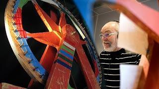 com Månadsträff 25 november I huvudet på en radiopratare Kåserier om livet som radiopratare med Lennart Jonsson En känd radioprofil berättar om sina erfarenheter som en röst i
